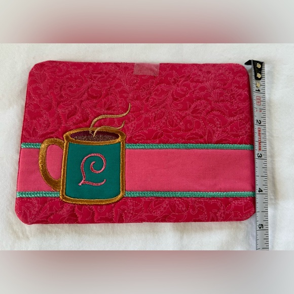 Hand Made Coffee Mug Rug /Coaster Monogrammed with the Letter L - Picture 6 of 6